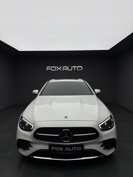 Mercedes Benz E220d 4Matic AMG LINE