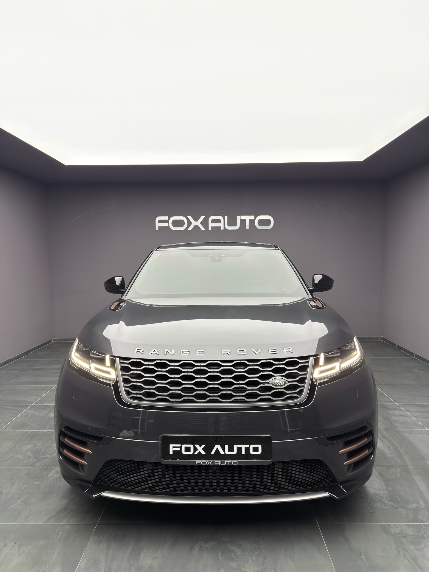 RANGE ROVER VELAR D300 SE