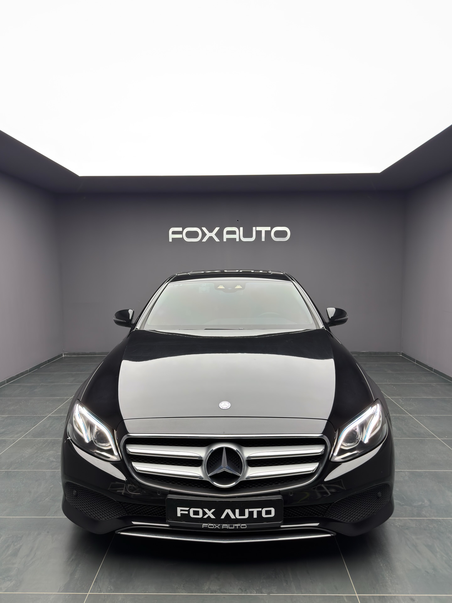 Mercedes - Benz E220d 9G Tronic