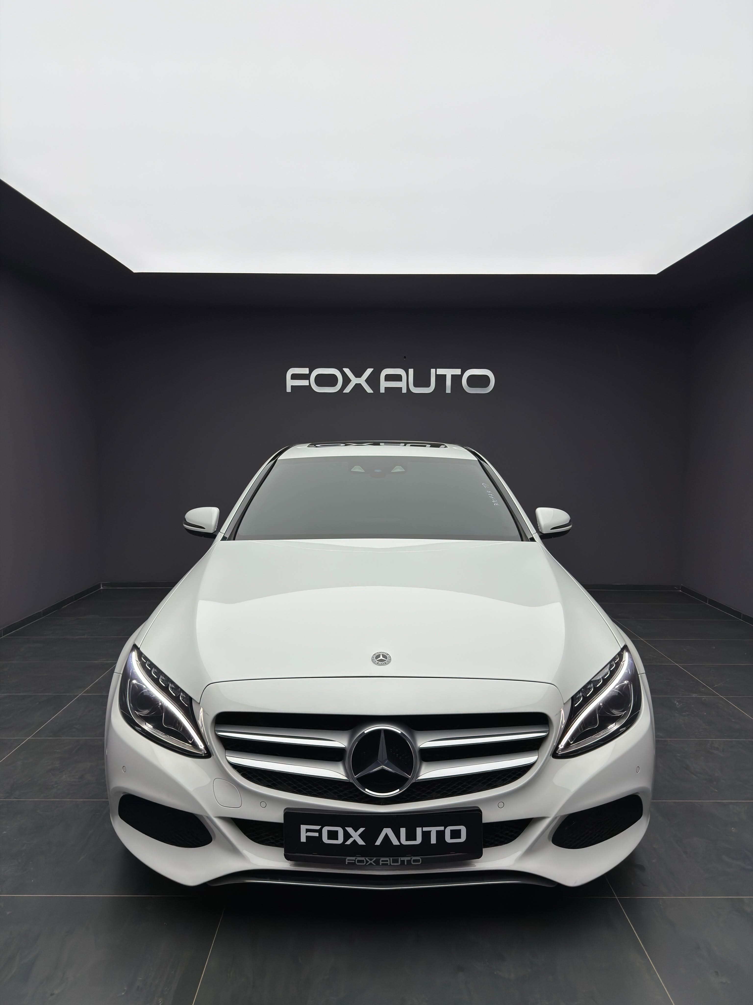 Mercedes Benz C220d 